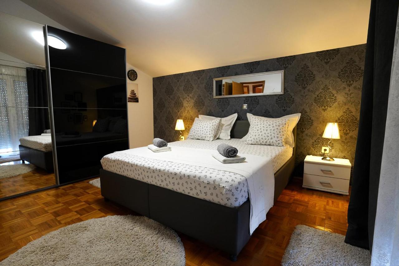 Villa Tago With Heated New Pool Kastela Exterior photo
