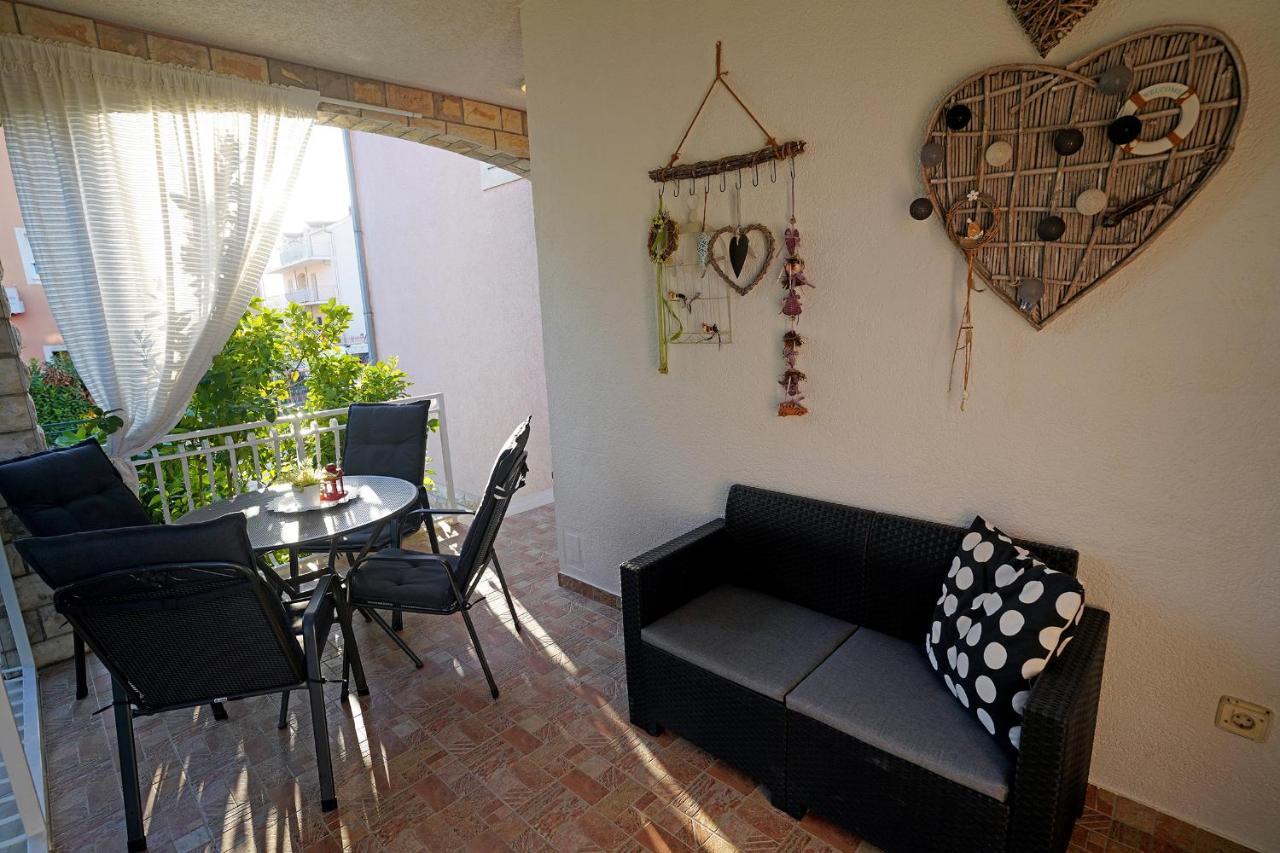 Villa Tago With Heated New Pool Kastela Exterior photo